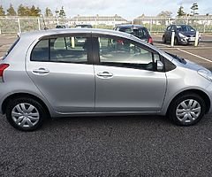 2010 Silver Toyota (Yaris) Vitz Automatic 1 litre Petrol - Image 3/9