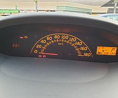 2010 Silver Toyota (Yaris) Vitz Automatic 1 litre Petrol - Image 7/9