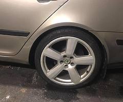 €1 - Image 3/4