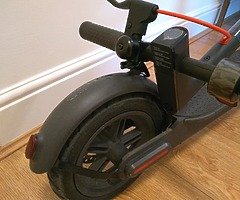 Scooter elétrica m365 pró - Image 3/4