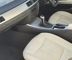 €950 - Image 7/10
