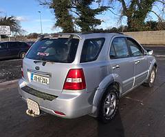 2008 Kia Sorento Automatic Newer type of engine - Image 4/6