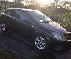 Great Opel astra taxed until October 19