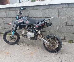 €600