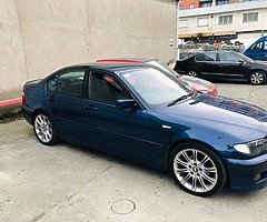 Maşină de vînzare