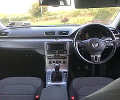 2013 (132) Volkswagen Passat 2.0TDI - Image 5/8