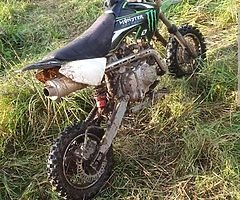 £280
