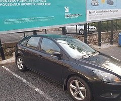 £2,500
