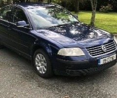€900