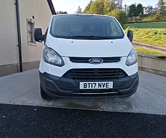 £9,400