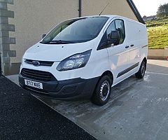 £9,400