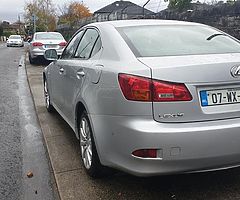 LEXUS IS 220D 2007 - Image 4/8