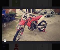 €2,000