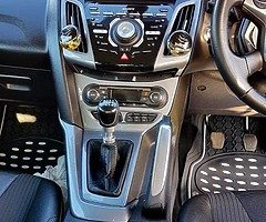 ford focus titanium x **high spec** - Image 6/10
