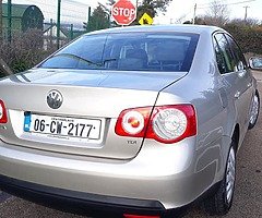 €1,295