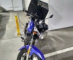 Vendo moto YBR e passo vaga de emprego no Pizza Hut Belfield - Image 3/3