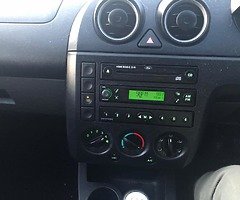 Ford Fiesta - Image 4/10