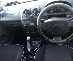 Ford Fiesta - Image 6/10
