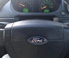 Ford Fiesta - Image 7/10