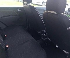 Ford Fiesta - Image 9/10