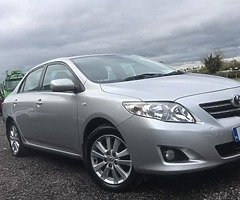09 Toyota Corolla - Image 4/5