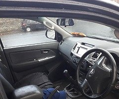 2013 Toyota hilux - Image 6/10