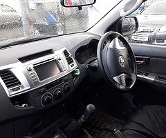 2013 Toyota hilux - Image 7/10