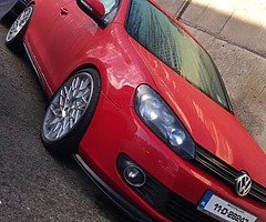 €9,000
