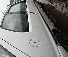 £750 - Image 4/8