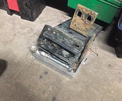 £40