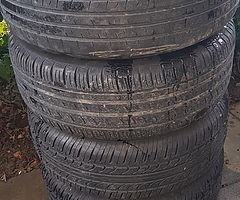 3 alloys perfect condition. And 1 alloys it free, no good condition