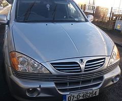 Ssangyong ron 07 comerciol hole in the exhaust no logbook good for parts or repair driven good - Image 6/10