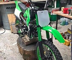 Mint Dirt bike - Image 4/4