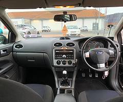 07 FORD FOCUS ZETEC 1.6L MINT 3DR - Image 6/10