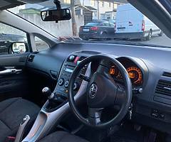 Toyota Auris 1.4 Diesel NCT and Taxed - Image 5/8