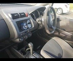 Honda FIT 1.4 AUTOMATIC - Image 5/5