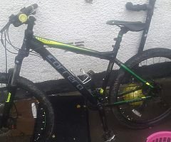 £150
