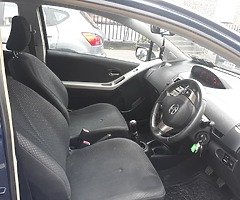 Toyota Yaris 2012 - Image 5/10