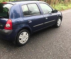 £600
