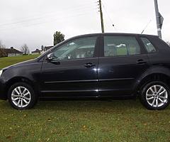 AUTOMATIC VW POLO 47k kms 1 lady owner nct and tax mint - Image 5/10