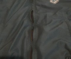 St John's top tracksuit 5euro size 9-10 ,jumper size 30 free,little paint on it not really see it.