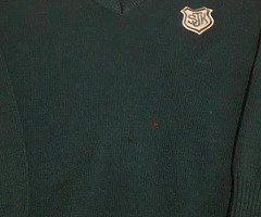 St John's top tracksuit 5euro size 9-10 ,jumper size 30 free,little paint on it not really see it.