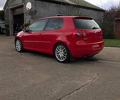 £2,700