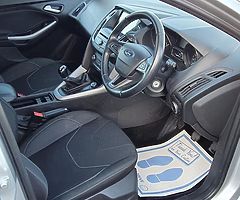 2015 Ford Focus 1.0 EcoBoost 2 years nct !! - Image 6/10
