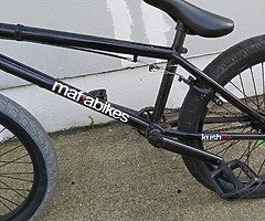 £100