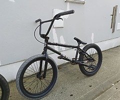 £100 - Image 3/6