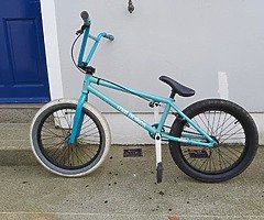 £100 - Image 5/6