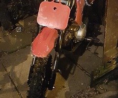 £280