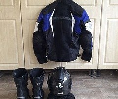£300