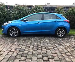 Hyundai i30 - Image 4/4